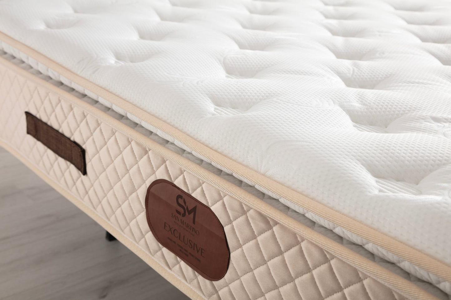 Matelas San Martino Exclusif Ressorts Beige - 32 cm avec surmatelas Intégré 140x190